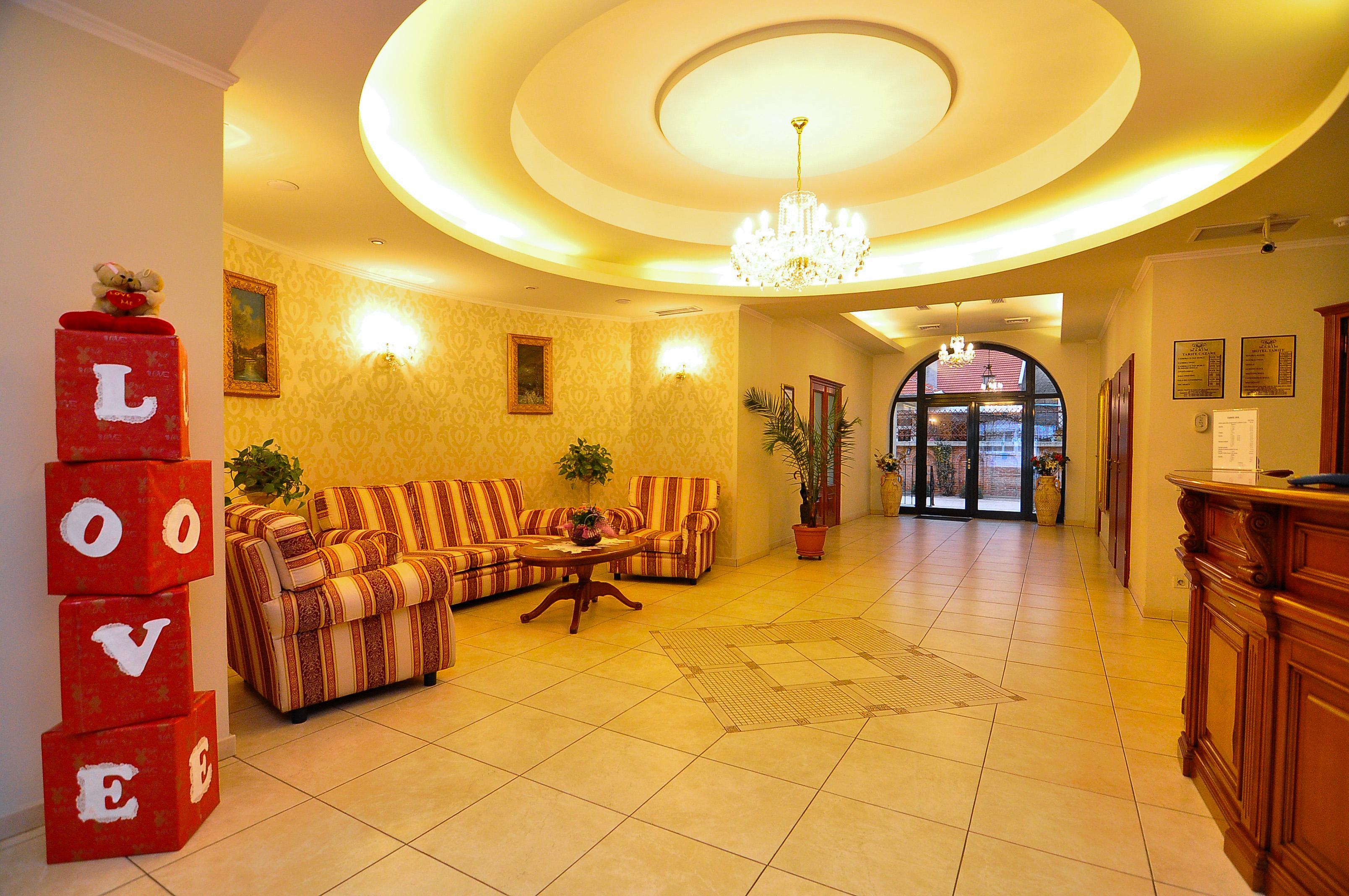 Hotel Maxim Oradea Zewnętrze zdjęcie